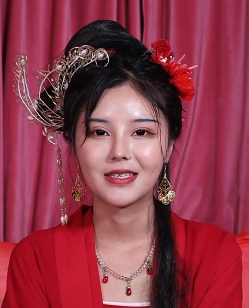 Xiao Nan (小楠) Profile Photo