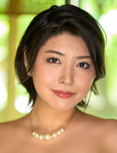 赤井美希(Akai Miki)个人资料照片